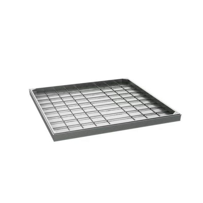 ALUMINIUM MANHOLE COVER 30X30